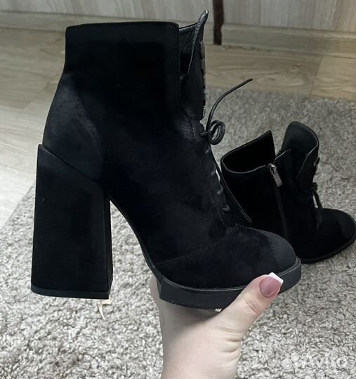 Ботильоны, сапоги зимние женские черные