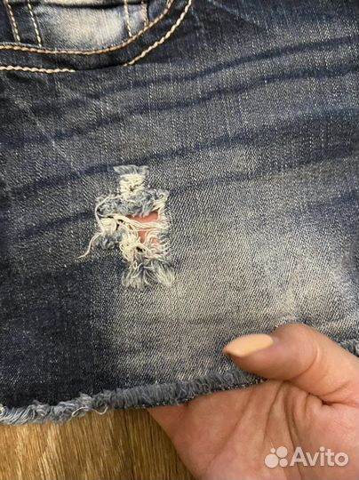 Джинсовые шорты