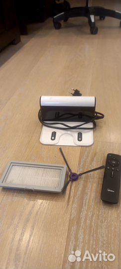 Робот-Пылесос