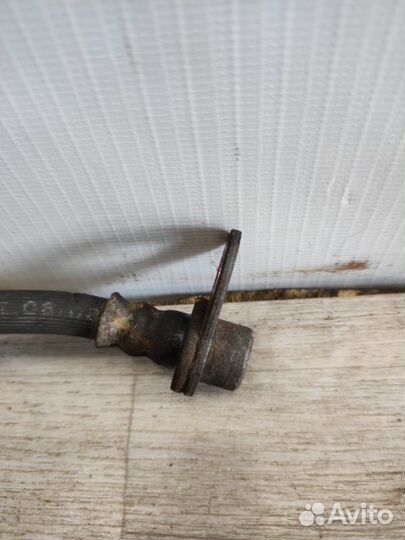 Шланг тормозной задний правый Mitsubishi Lancer 10