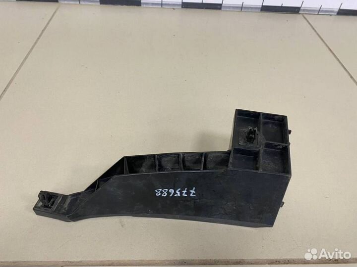 Кронштейн заднего бампера Suzuki Grand Vitara 2005-2015