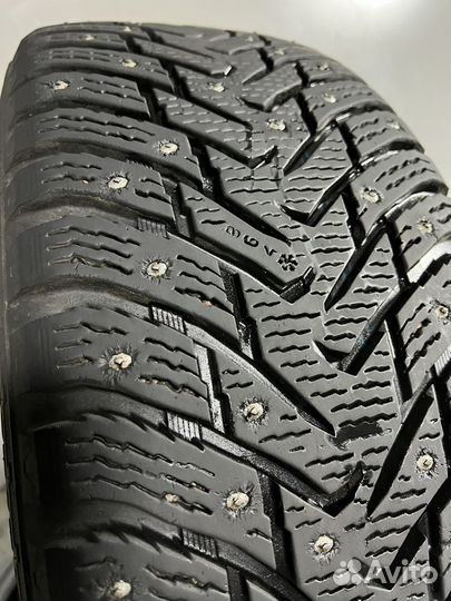 Nokian Tyres Hakkapeliitta 8 SUV 225/60 R17