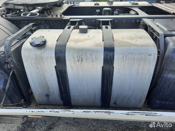 Бак топливный 405L