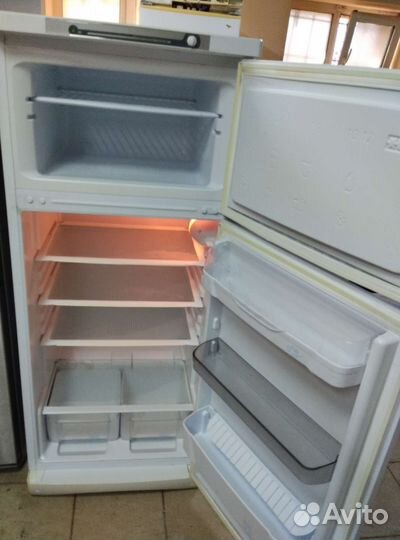 Холодильник индезит