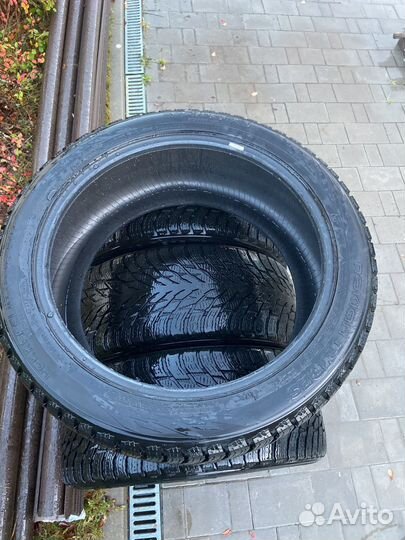 Nokian Tyres Hakkapeliitta R3 SUV 285/40 R21 109T