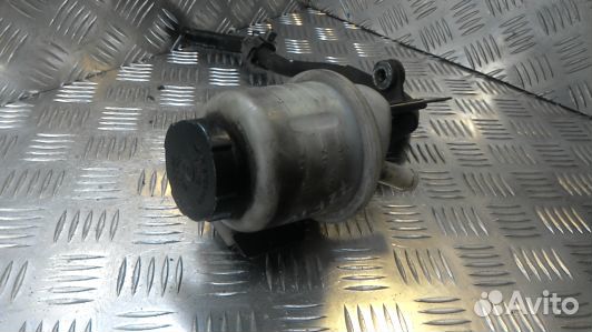 Бачок гу nissan pathfinder R51 (72F10NO01)