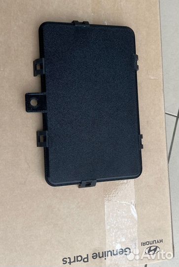 Крышка блока предохранителей Hyundai HD-72 HD-78