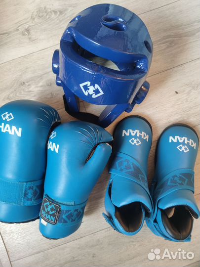 Шлем, футы, перчатки для тхэквондо синяя khan кхан