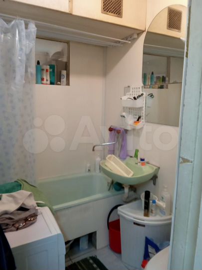 3-к. квартира, 42 м², 1/4 эт.