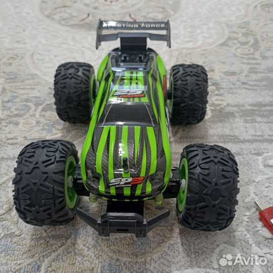 Машина на радиоуправлении