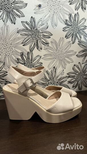 Ботинки летние женские