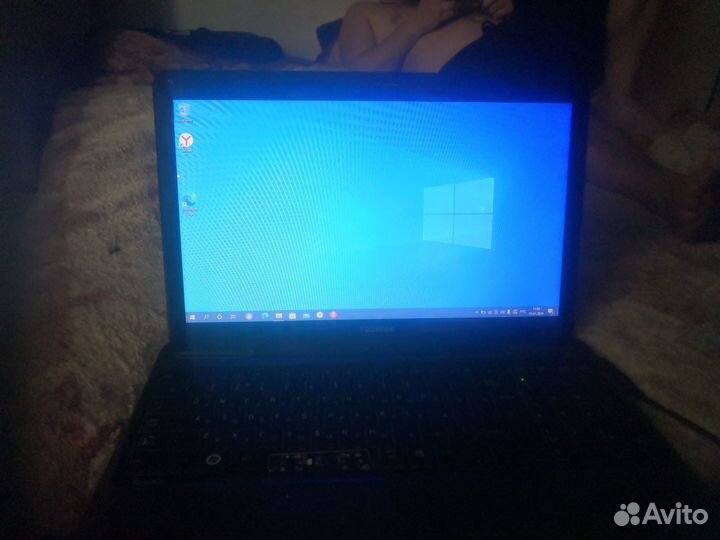 Ноутбук на запчасти Toshiba