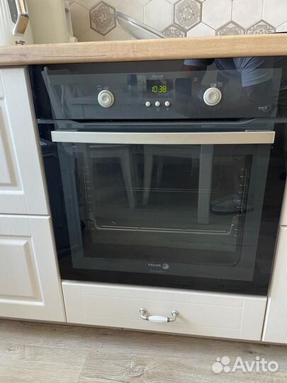 Духовой шкаф