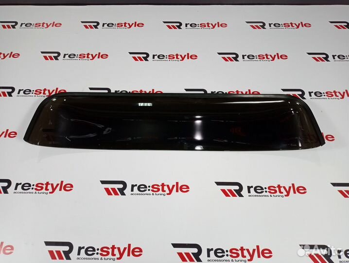 Дeфлектор люка Toyota Land Cruiser Prado 150 O696