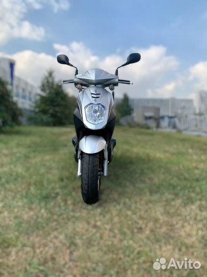 Скутер SYM orbit 50 - 2022, серебро