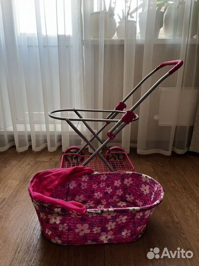 Коляска кукольная