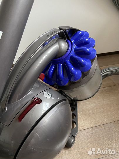 Пылесос Dyson Ball Up Top проводной
