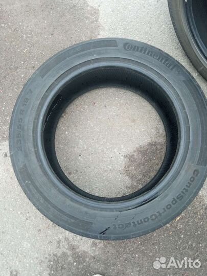 Continental ContiCompetition C1 235/55 R19