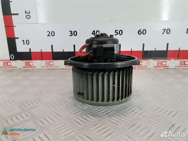 Моторчик печки Audi A6 4B/C5 2001 4B1820021B