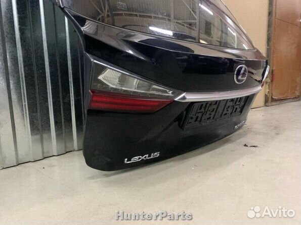 Крышка багажника Lexus RX 4