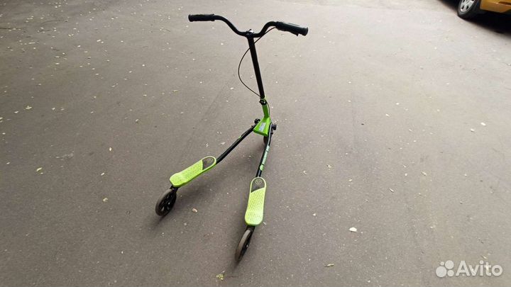 Инерционный самокат Fliker F5