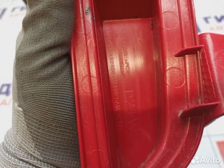 Фонарь задний в бампер правый Hyundai Creta 92406-M0100