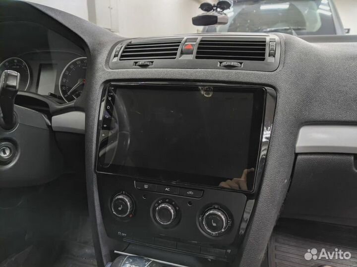 Магнитола Skoda Octavia 2004-2013