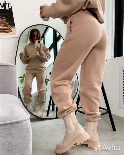 Спортивный костюм женский размер 42-44-46-48