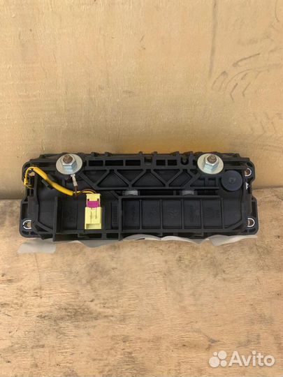 Подушка безопасности VW Passat B6,Cc