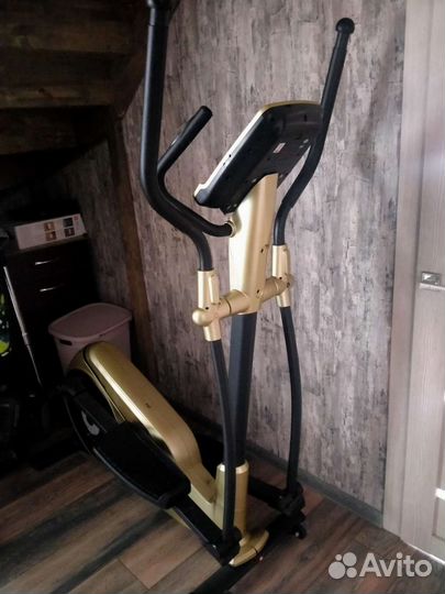 Эллиптический тренажер