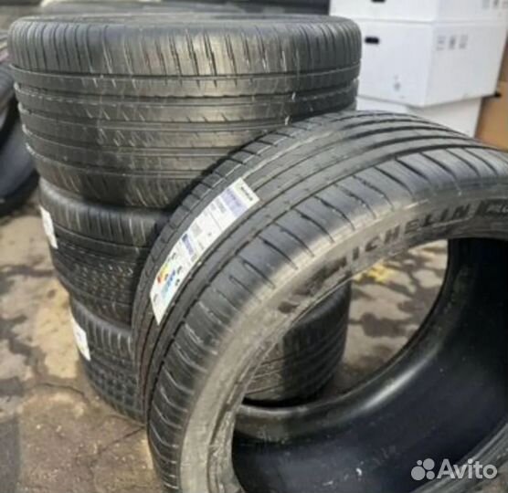 Michelin Pilot Sport 4 SUV 275/40 R22 и 315/35 R22 111Y