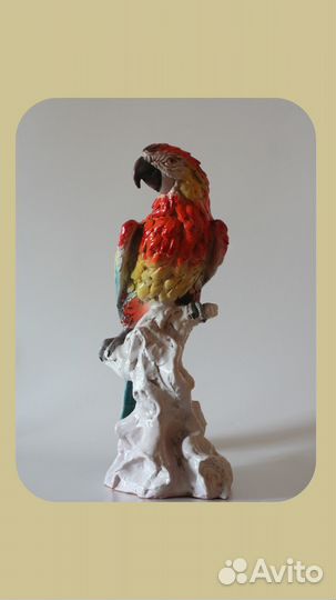 Скульптура фарфор попугай антиквариат из Европы