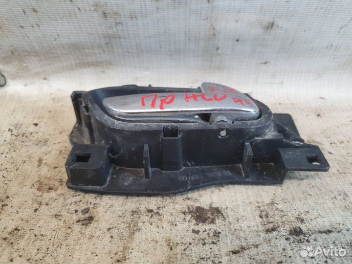 Ручка салона передняя правая Peugeot 407 2004-2010