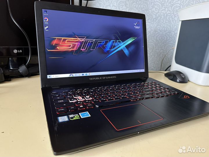 Ноутбук asus rog