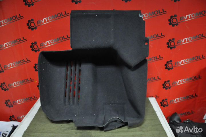 Обшивка багажника mercedes-benz E-class w210