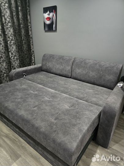 Диван прямой раскладной бу