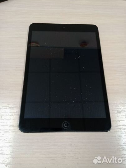 iPad mini 32 Gb (Wi-Fi + Cellular)