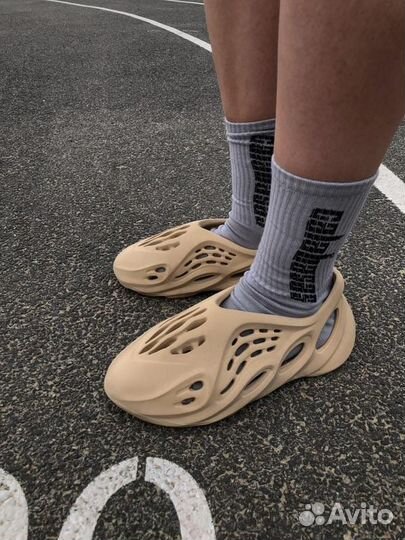 Кроссовки Adidas Yeezy Foam Runner “Light brown”