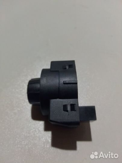 Кнопка обогрева сидений правая (SsangYong Rexton)