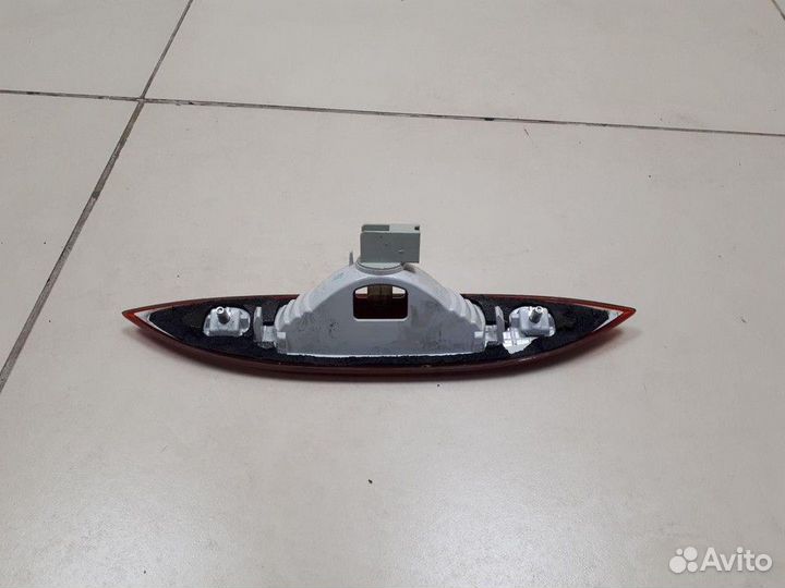 Фонарь задний стоп сигнал Nissan Note