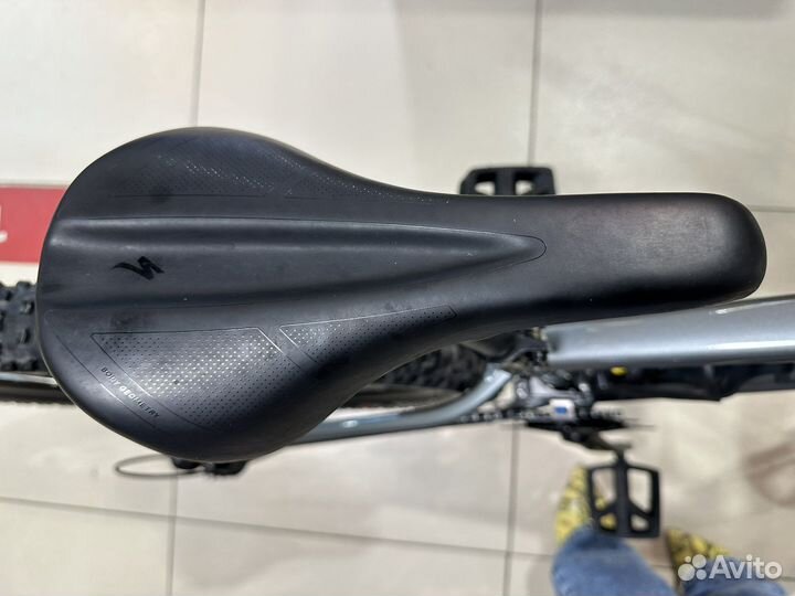 Велосипед specialized
