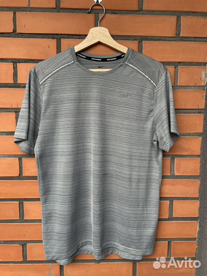 Футболка nike running