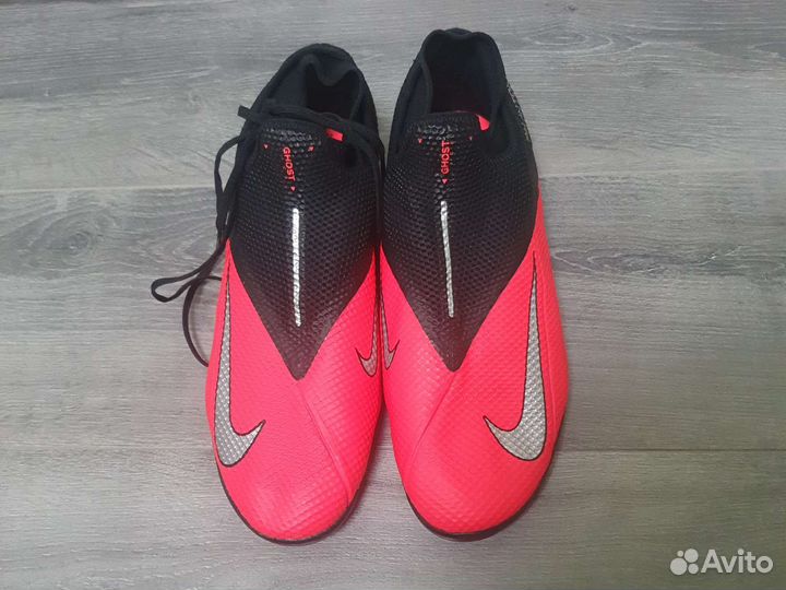 Бутсы nike phantom