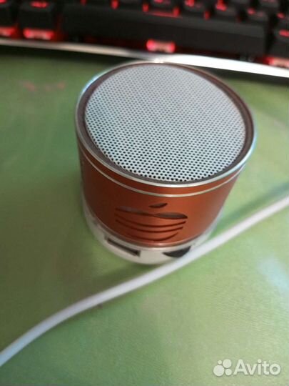 Колонка apple