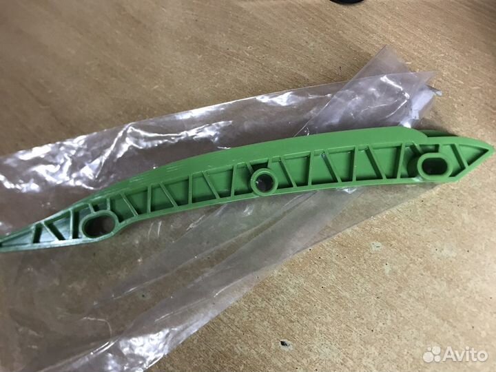 Направляющая планка цепи грм ом 271