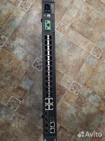Сетевой коммутатор 24 порта edge-core ECS 4120-28F