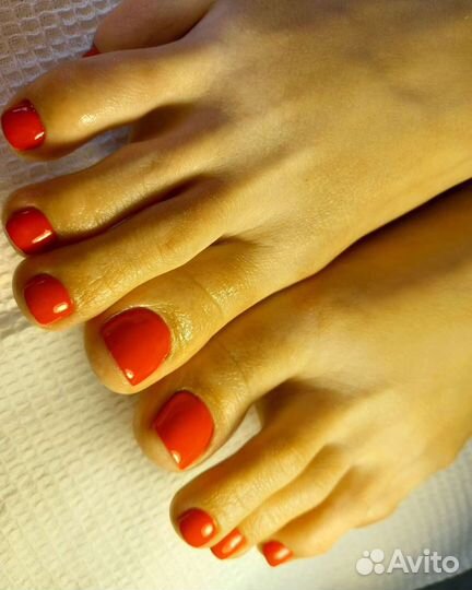 Маникюр, педикюр