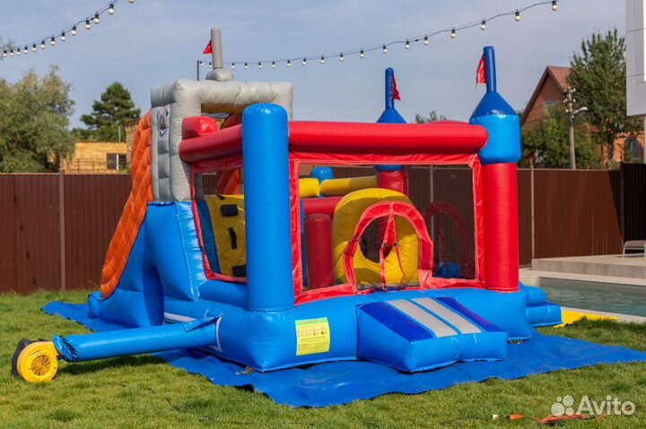 Аренда надувного батута с горкой