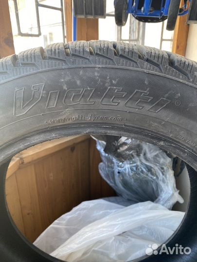 Viatti Brina 215/55 R17