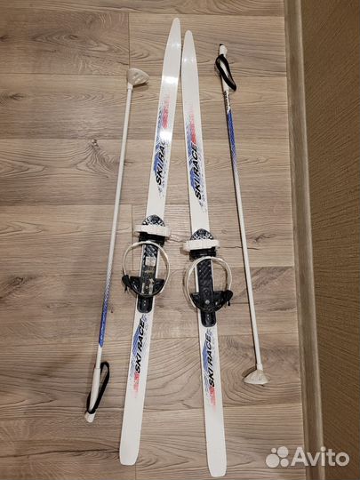 Беговые лыжи